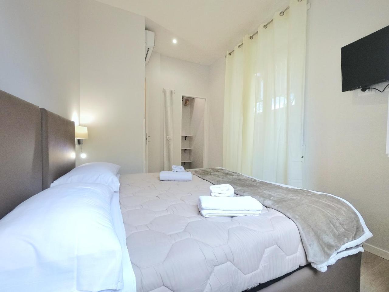 B&B Aurelia Garden Rooms ローマ エクステリア 写真